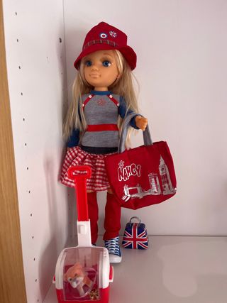 Muñeca Nancy con accesorios