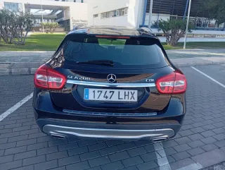 Mercedes-Benz GLA 2015