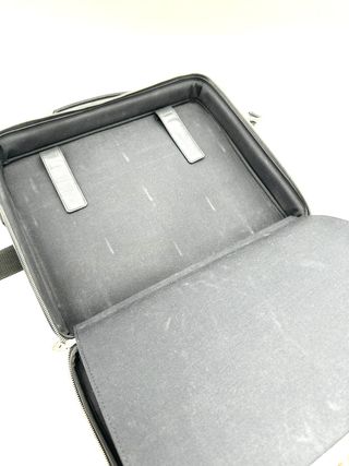 Maletín Louis Vuitton Negro