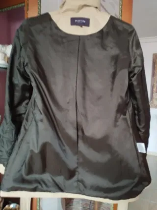 Chaqueta tipo trenka Burton beige