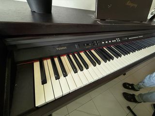 Piano Digital Ringway
