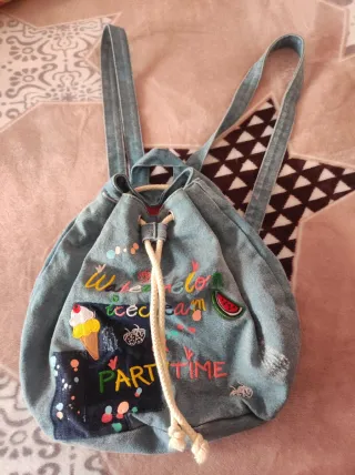 Mochila vaquera pequeña con dibujos