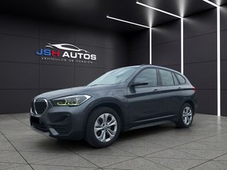 BMW X1 Hibrido Enchuf. Pegatina 0 emisiones. 220cv