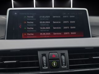 BMW X1 Hibrido Enchuf. Pegatina 0 emisiones. 220cv