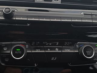 BMW X1 Hibrido Enchuf. Pegatina 0 emisiones. 220cv