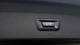 BMW X1 Hibrido Enchuf. Pegatina 0 emisiones. 220cv