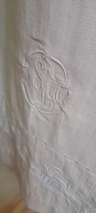 Palanganero Lavabo de 1928 con regalo.