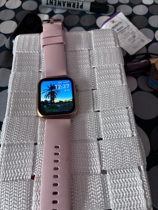 Reloj Inteligente Hello Dorado y Rosa