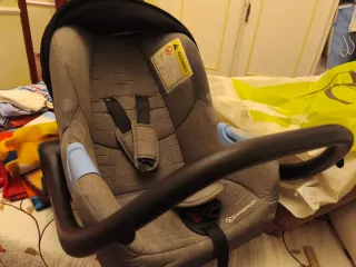 Carro bebé 3 en 1 Kinderkraft con silla de coche