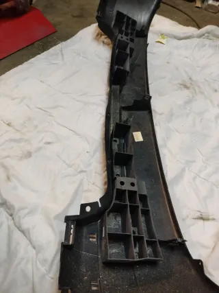 Parachoques trasero Renault Scenic II