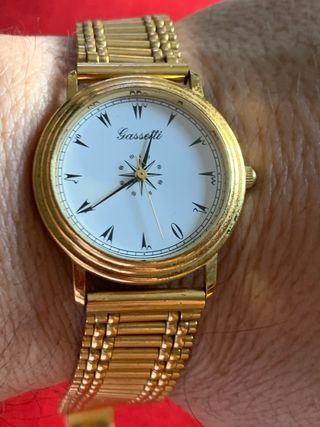 Reloj Gassetti Dorado y Blanco