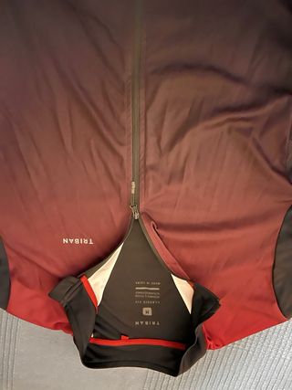 Maillot hombre negro y rojo