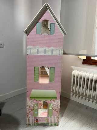 Casa de muñecas grande de madera