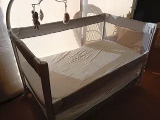 Cuna de viaje plegable