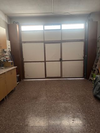 Puerta de garaje automatizada