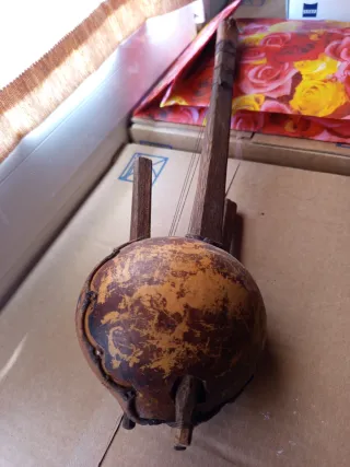 Guitarra Musical Artesanal