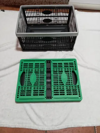 Cestas Plegables Plástico Verde,  Rojo y Plateado