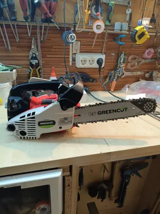 Motosierra Greencut 12