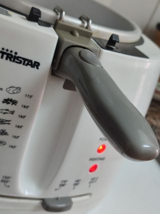 Freidora de 2,5 litros de capacidad (2a mano)