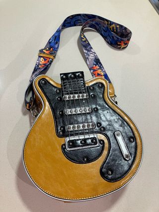 Bolso Bandolera Guitarra Naranja y Negro