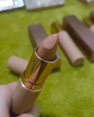 DOSE OF COLORS - Desi Perkins x Katy