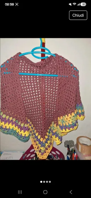 Sciarpa scialle uncinetto viola e giallo