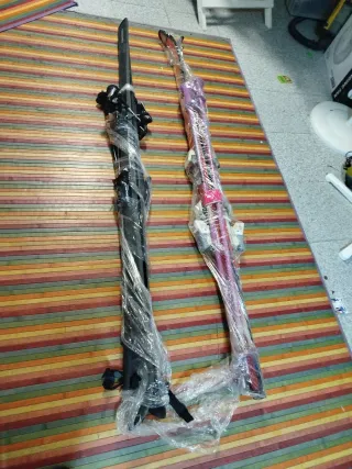 Esquís y fijaciones