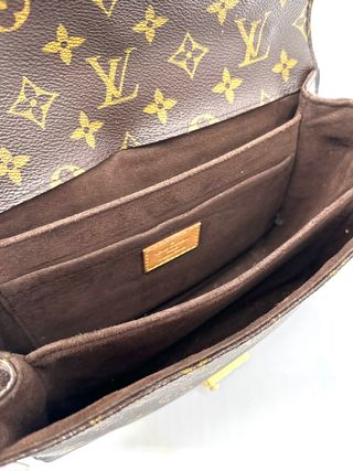 Louis Vuitton Pochette Métis Monogram