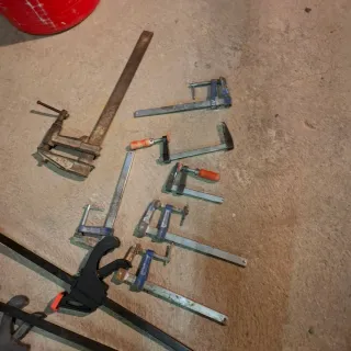 Lote de Sargentos para Carpintería