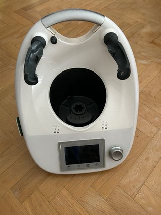 Termomix TM5. Buen estado. Incluye todos accesorio