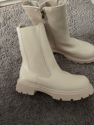 Botas beige Nuevas N38