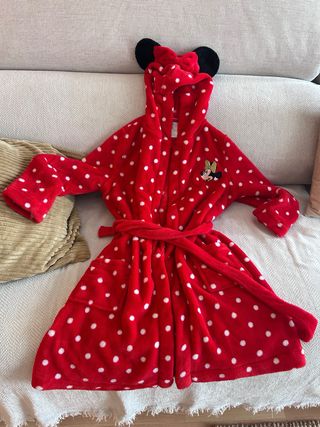 Bata Minnie Mouse Talla 8/10 años