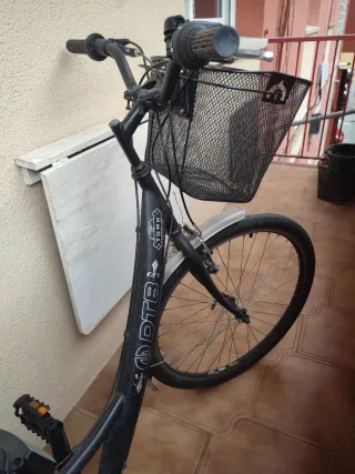 Bicicleta Paseo Mujer negra. Rodado 26