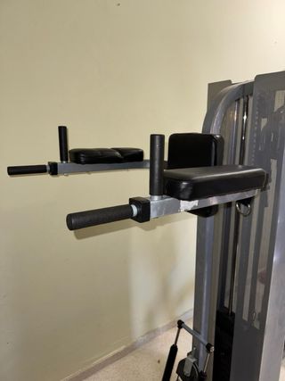 Máquina de gimnasio multifunción
