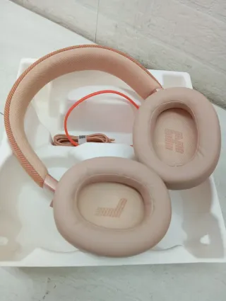 Auriculares JBL Live 770 NC