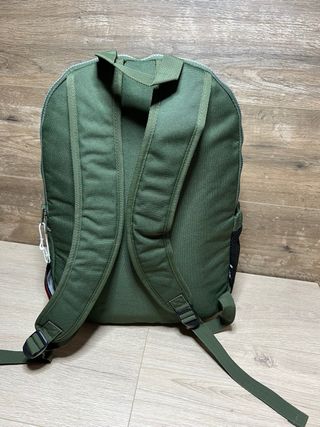Mochila Reebok Arlie Verde 33x48x17cm