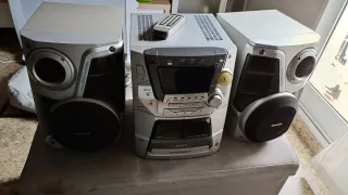 Minicadena Panasonic Plata y Negra