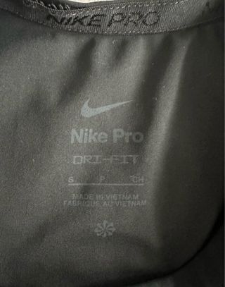 Conjunto deportivo Nike negro