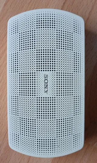 Radio Portátil Sony SRF-18 blanca