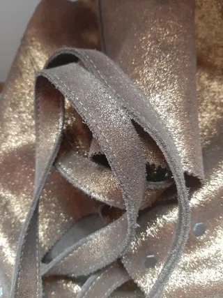 Bolso Tote piel dorado