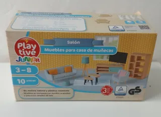 Muebles de casa de muñecas
