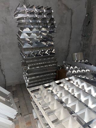 Pantalla empotrar 60x60 con tubo 18w