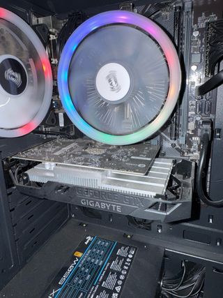 PC Gaming Gigabyte RGB LED