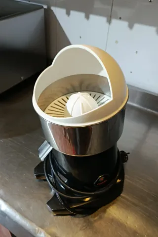 Exprimidor industrial Ceado