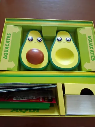 Juego de mesa Aguacates