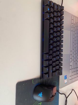 Teclado Razer Huntsman Mini + Ratón Cobra