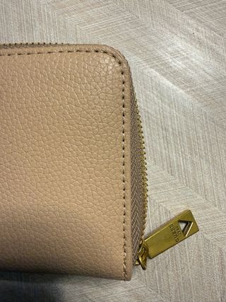 Monedero Guess Beige