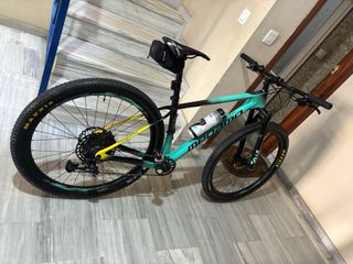 Bicicleta Megamo Carbono