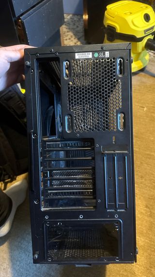 Caja Corsair 275R Airflow Negra