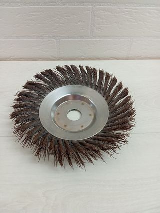 Cepillo para malas hierbas silvestres